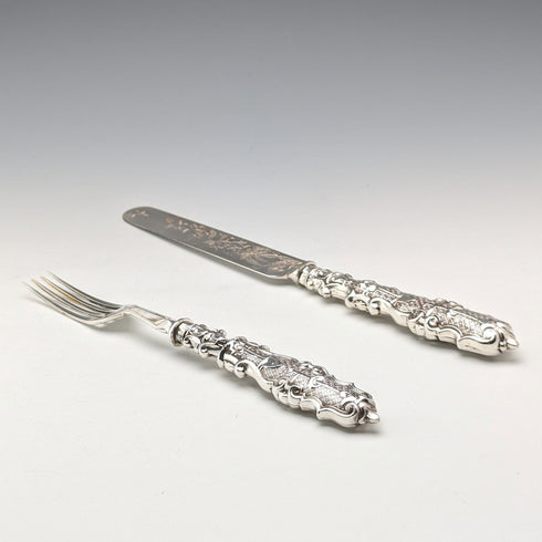 約 1860 年英國古董純銀手柄甜點餐具一對